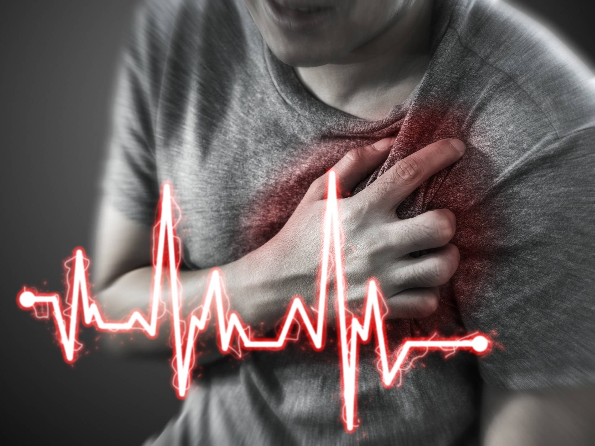 cardiac arrest, cardiac arrest meaning, what is cardiac arrest, cardiac arrest symptoms, cardiac arrest vs heart attack.