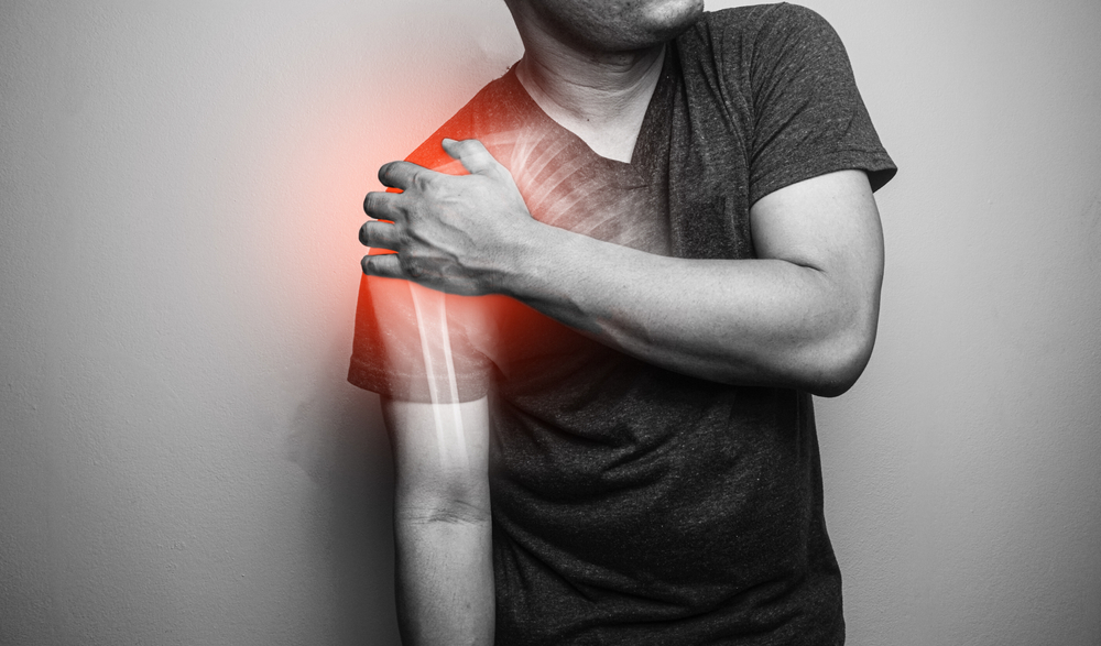 a-common-mans-guide-to-understanding-shoulder-arthritis-types-symptoms-treatment